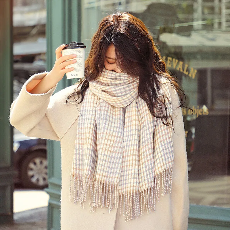 Проверить полосатый шарф Женский зимний новый модный тренд Повседневный утолщение Теплая имитация кашемира Шаль Сладкая кисточка