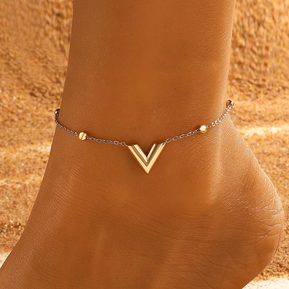 Ретро Геометрический V-образный браслет из бисера для женщин Простой треугольник Сердце Ноги Цепочка Персонализированные Пляжные Аксессуары Модные Ювелирные Изделия