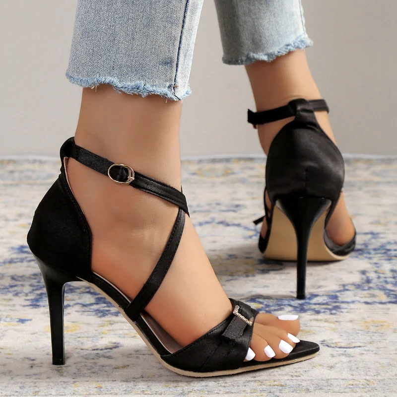 Женская обувь в продаже 2023 Новые женские сандалии с ремешком на щиколотке Летние элегантные босоножки для вечеринок Сексуальные женские сандалии на высоком каблуке Zapatos